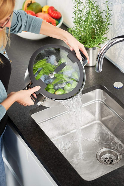 RÖSLE SILENCE PRO Batería de Cocina de 4 piezas, Juego de Ollas Universal con 3 Ollas y 1 Cacerola, Acero Inoxidable 18/10, Tapa de Cristal Apto para Inducción y Lavavajillas